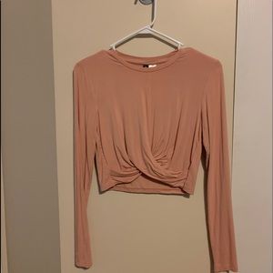 Light pink Cropped long sleeve tee
